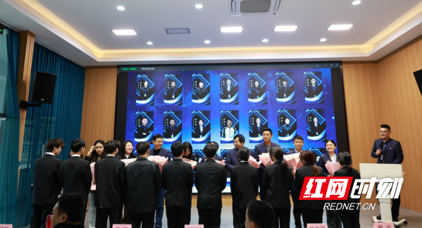 QQ20250402-111702.png QQ20250402-111702.png