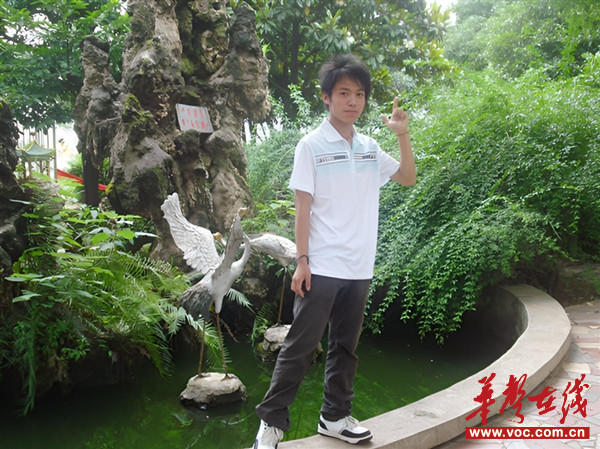 1752542402112255.jpg 1752542402112255.jpg