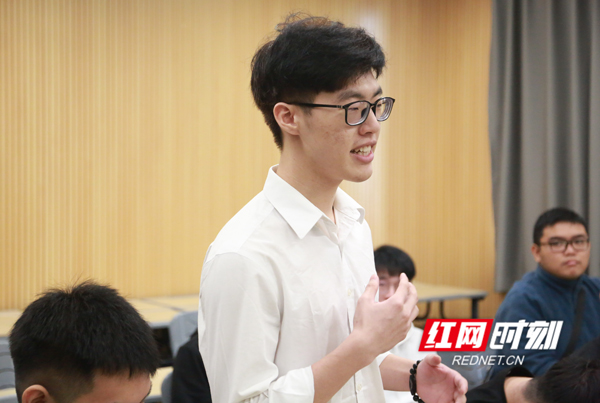 4_conew1.jpg 4_conew1.jpg