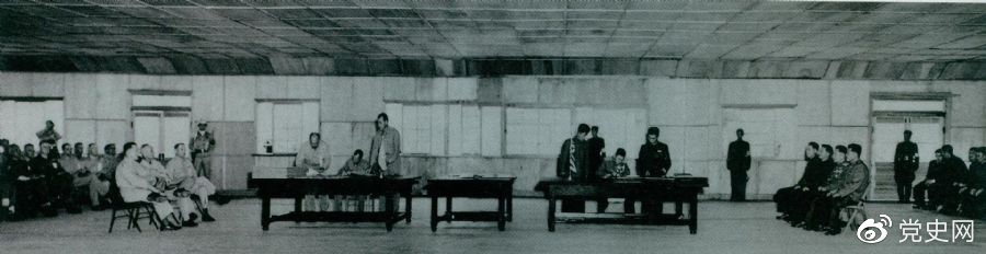 1953年7月27日,朝鲜停战协定在板门店正式签字